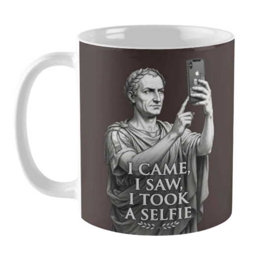 I Came I Saw I Took a Selfie funny Julius Caesar taking selfie with iPhone design on premium ceramic coffee mug
